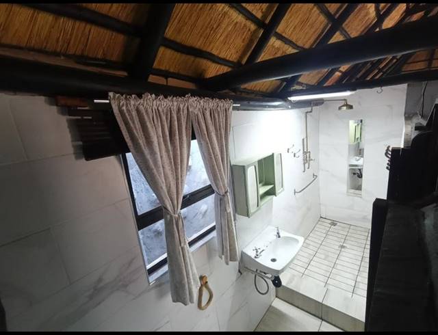 2 BEDROOM PROPERTY TO RENT IN STRUISBULT